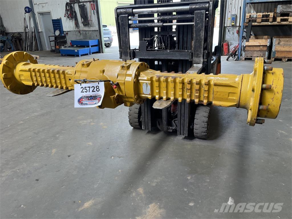 Hydrema 906C frontaksel Tengelyek
