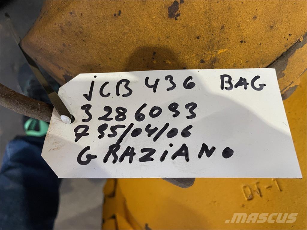 JCB 436 Bagaksel Tengelyek