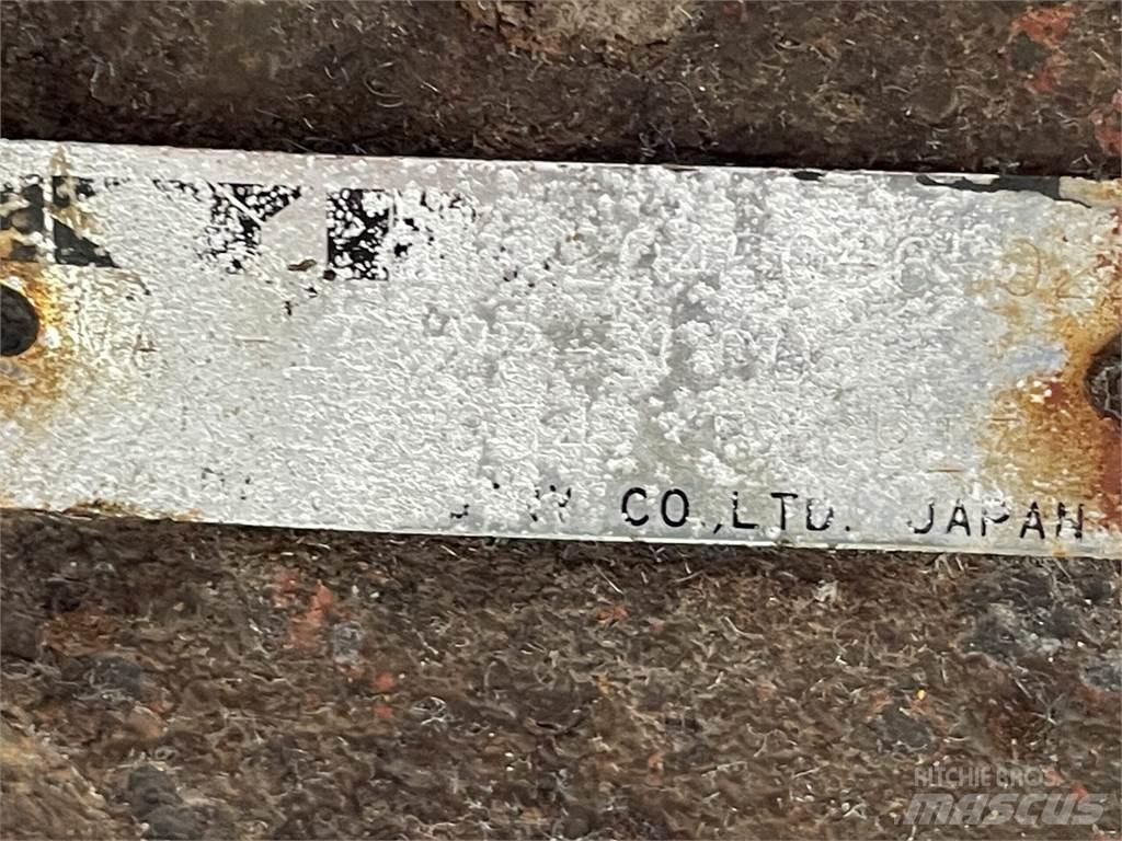  JCB200LC Køregear Váltók