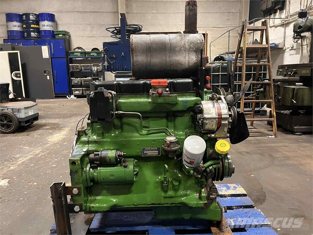 John Deere 4239DL 04 motor Motorok