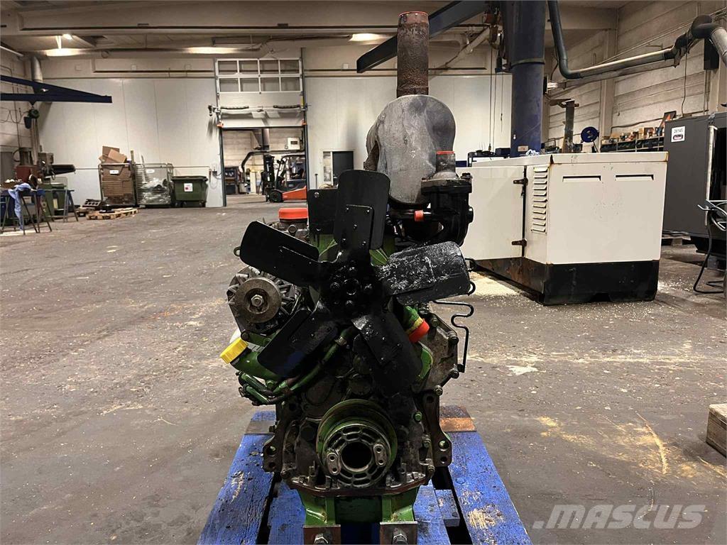 John Deere 4239DL 04 motor Motorok