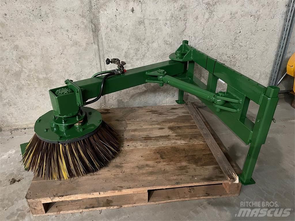  Kost med hydraulisk sving Építőipar - Egyebek
