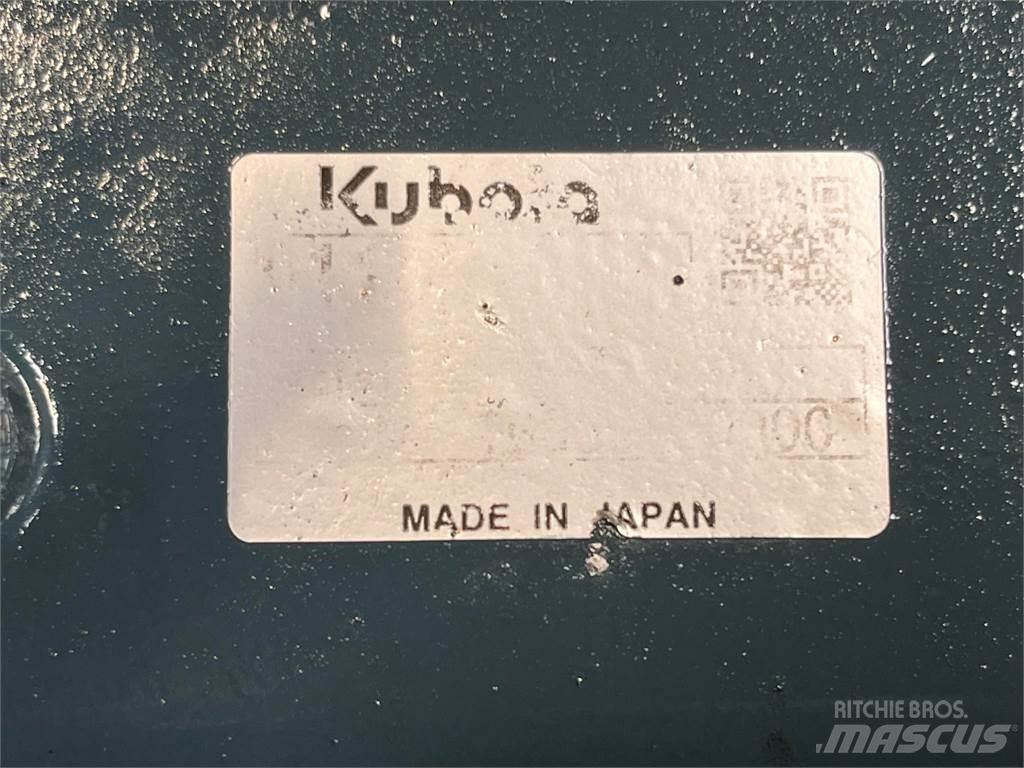 Kubota D1105 motor Motorok