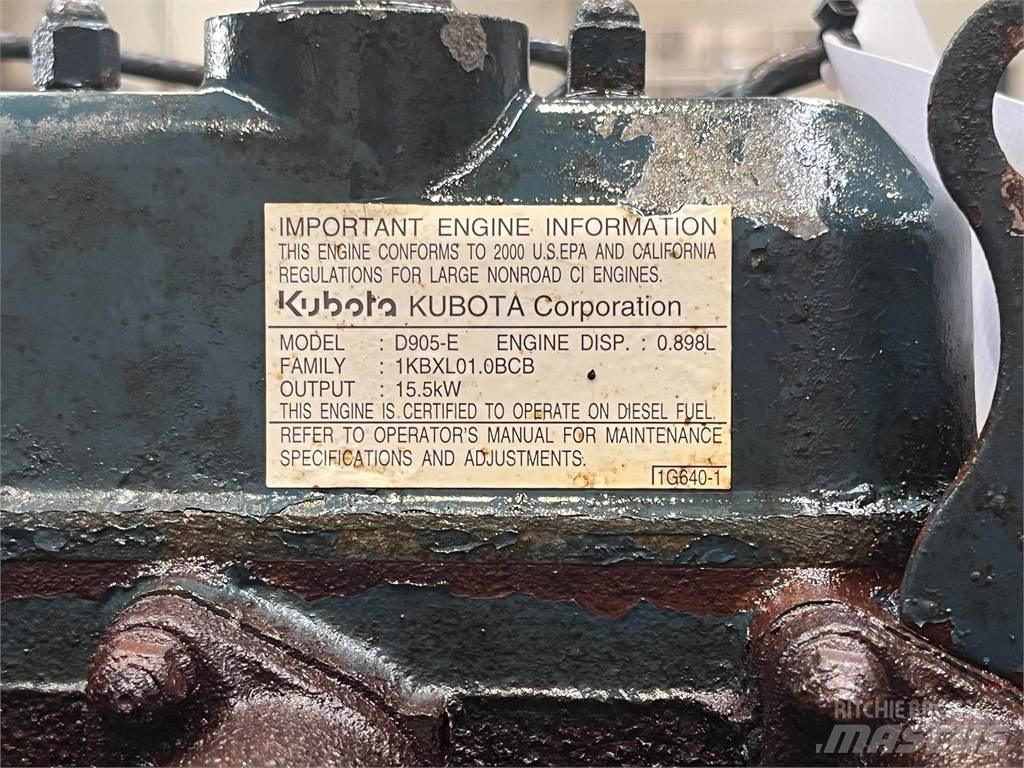 Kubota D905 motor Motorok