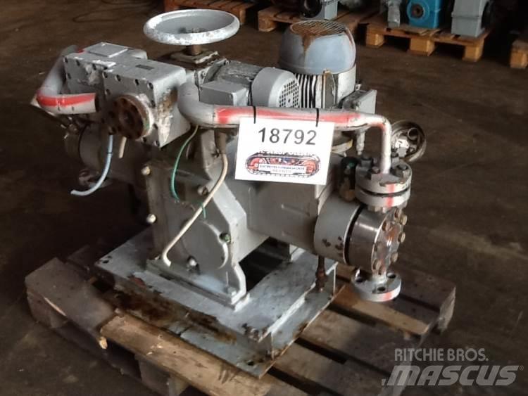 Lewa Type H4M1B pumpe Vízpumpák
