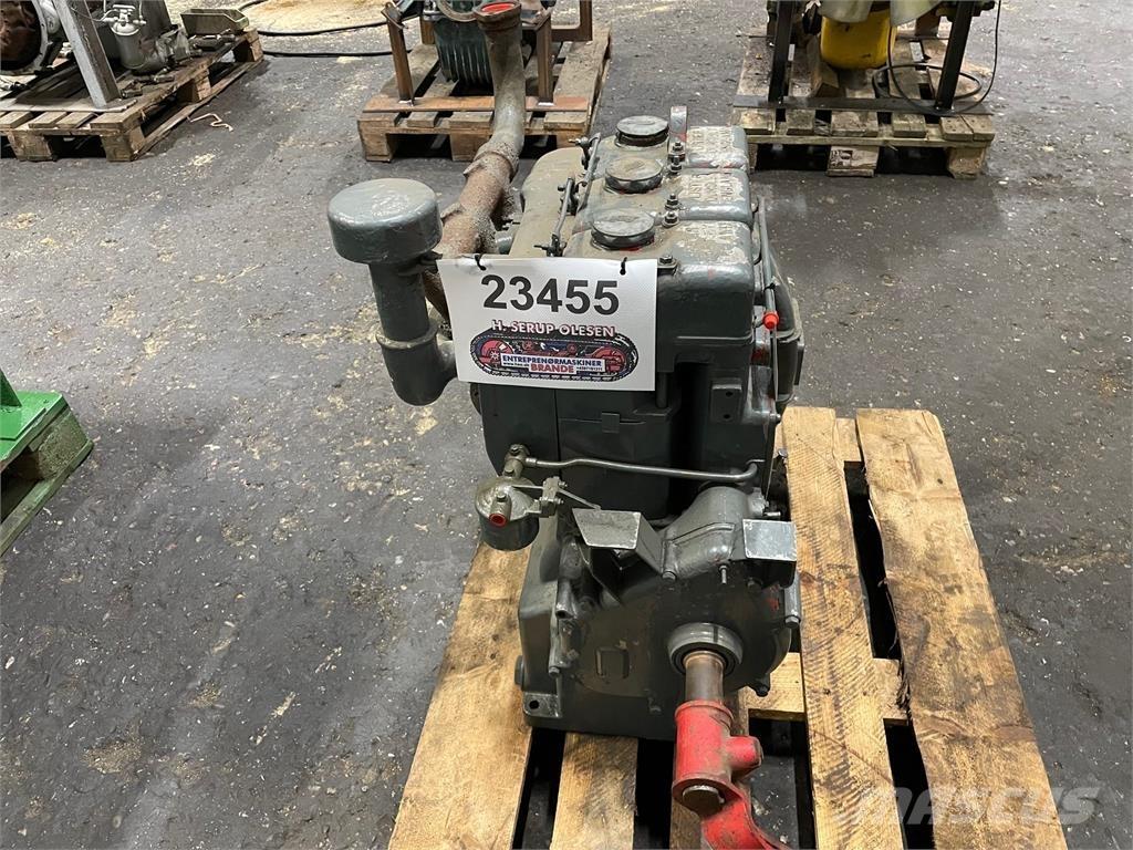 Lister Dursley SL3 motor Motorok