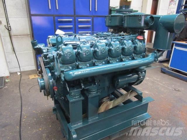 Mercedes-Benz V12 motor Motorok