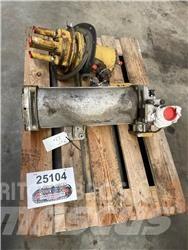  Motoroliekøler ex. Cat 330B Motorok