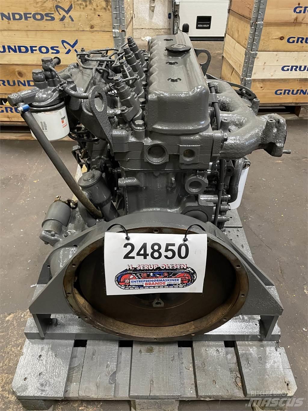 Nissan FD33 motor Motorok