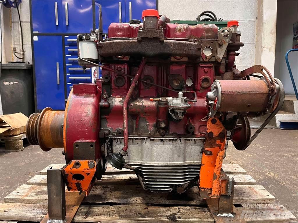 Perkins 4-154U motor Motorok
