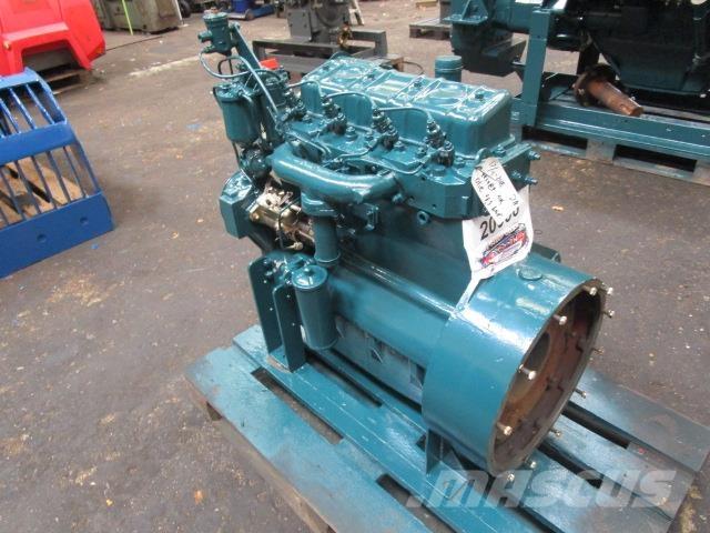 Perkins 4 cyl. motor Motorok