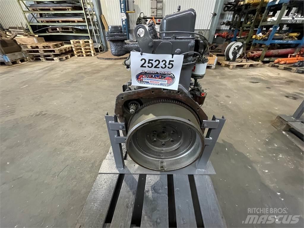 Perkins 4236 motor Motorok