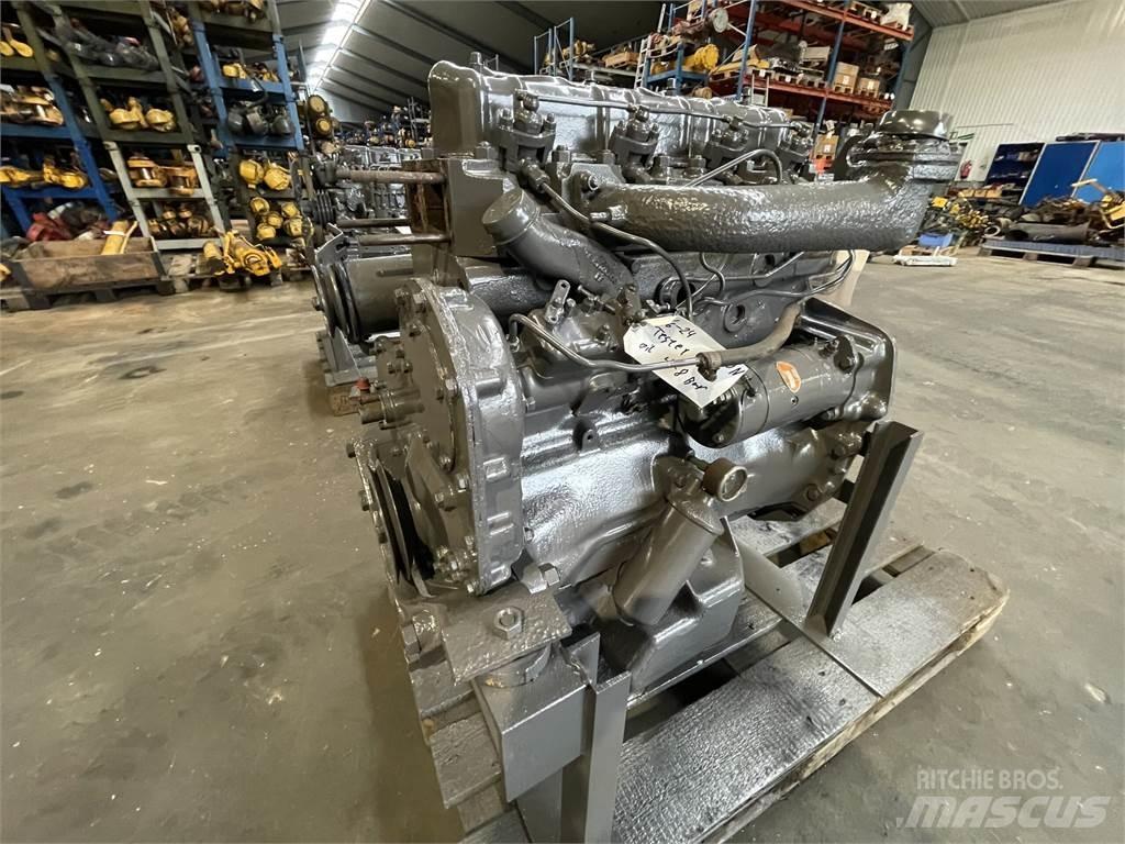 Perkins 4236 motor Motorok