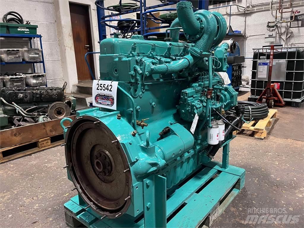 Scania DS11 02 motor Motorok