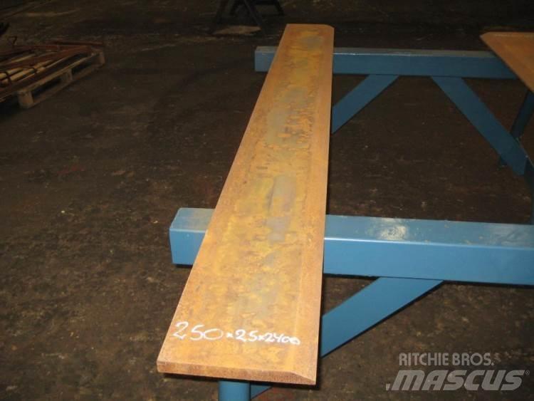  Skærstål 250x25x2300 mm Építőipar - Egyebek