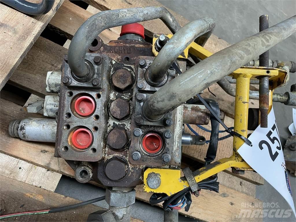 Volvo 4400 hovedventilblok Hidraulika