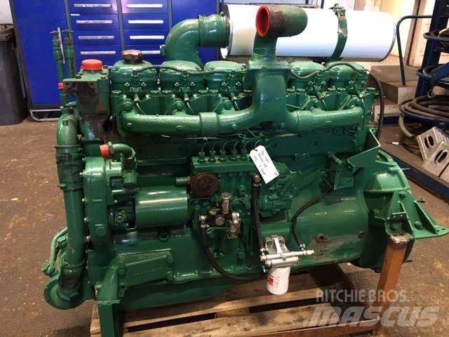 Volvo D100B motor Motorok