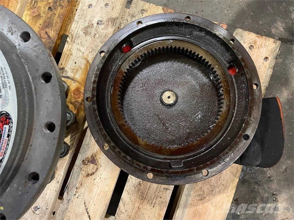Volvo EC230B Køregear Váltók