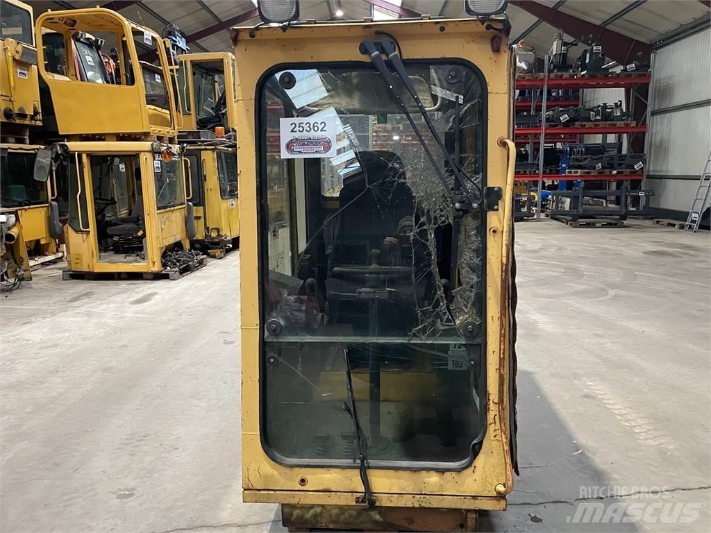 Volvo EW150 Førerhus Egyéb alkatrészek