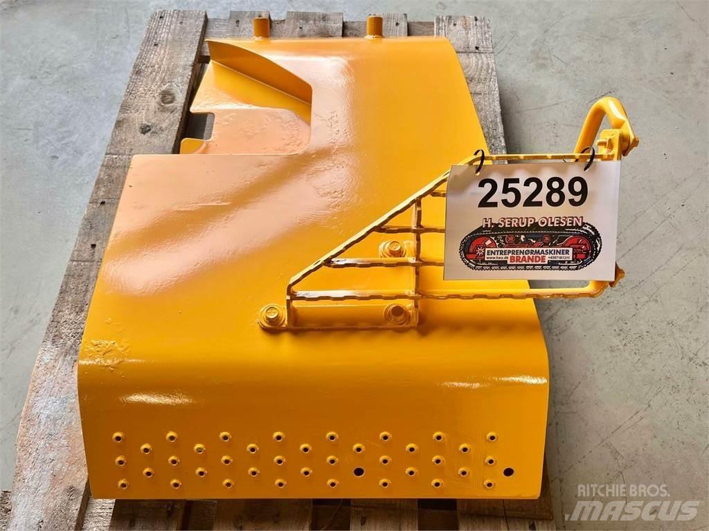 Volvo L120F bagskærm Egyéb alkatrészek