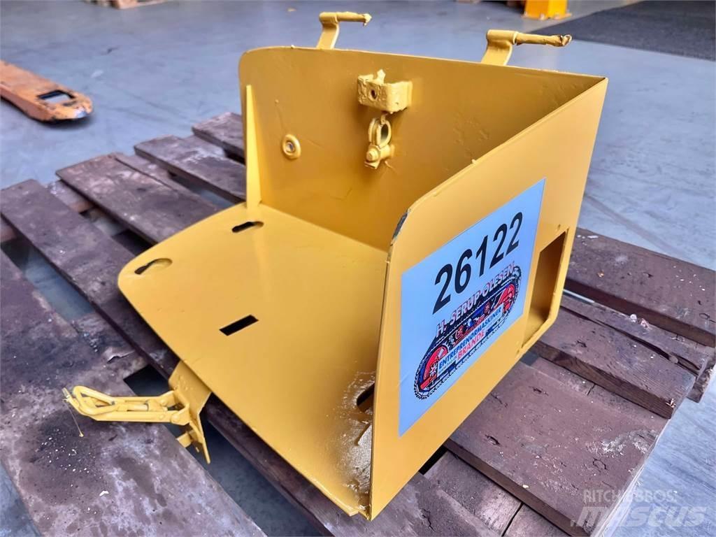 Volvo L120F batterikasse Egyéb alkatrészek
