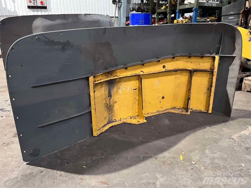 Volvo L120F frontskærm Egyéb alkatrészek