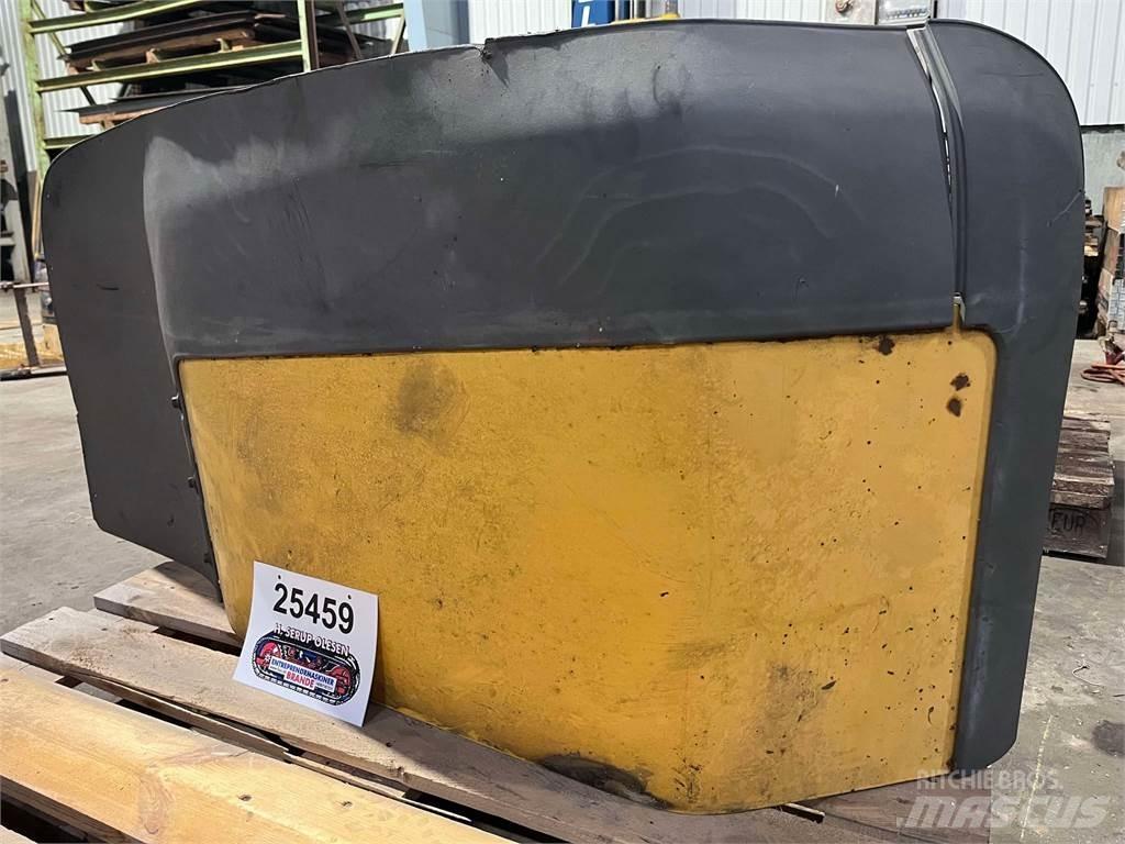 Volvo L120F frontskærm Egyéb alkatrészek