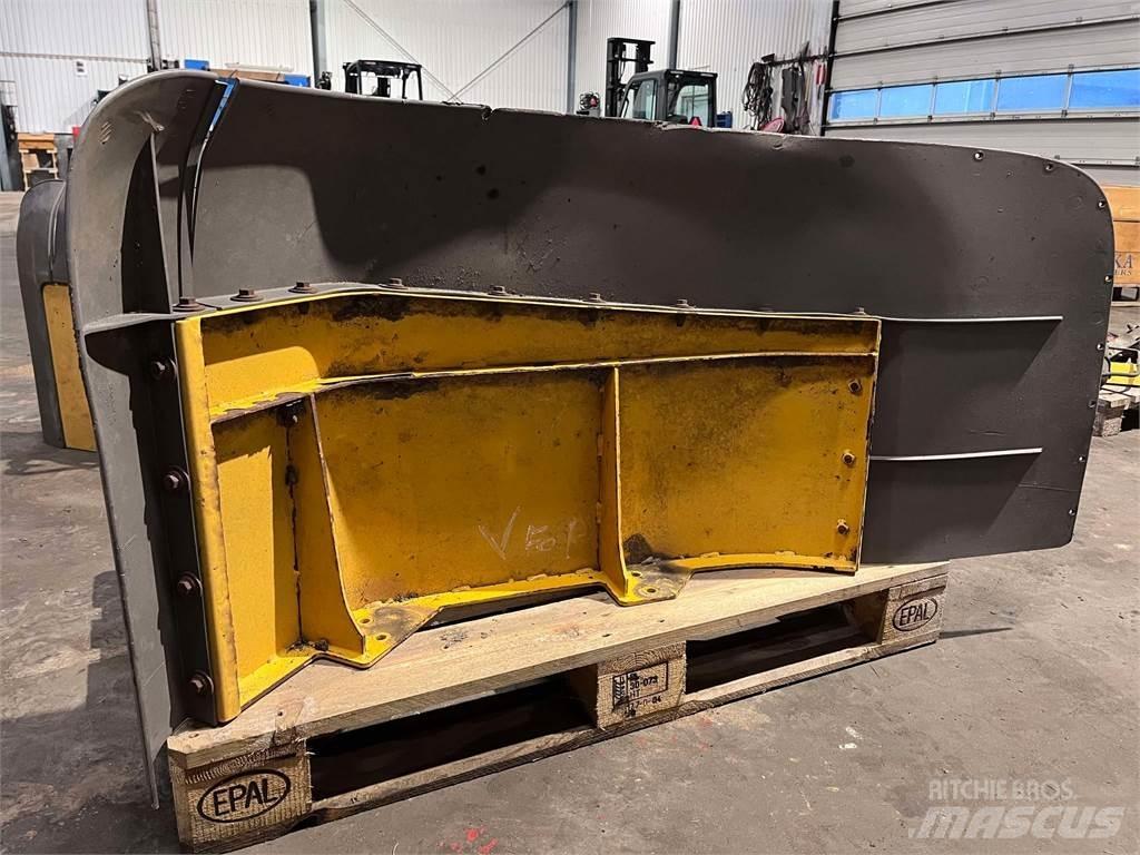 Volvo L120F frontskærm Egyéb alkatrészek