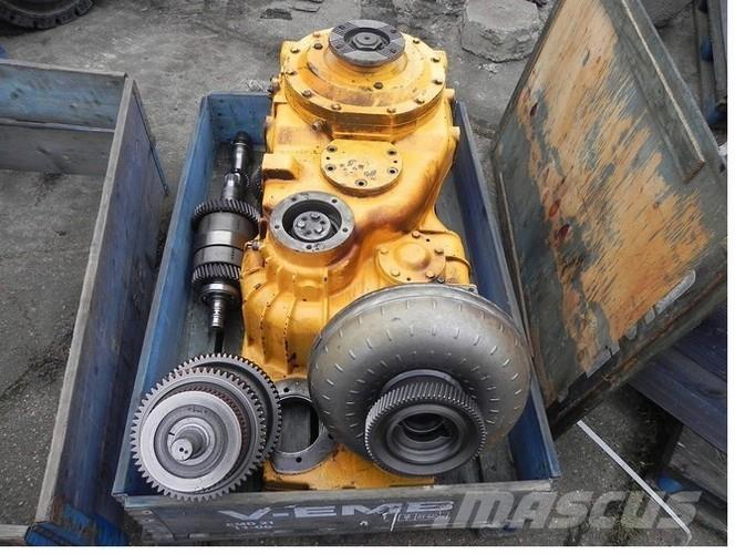 Volvo L180E til ophug Gumikerekes homlokrakodók