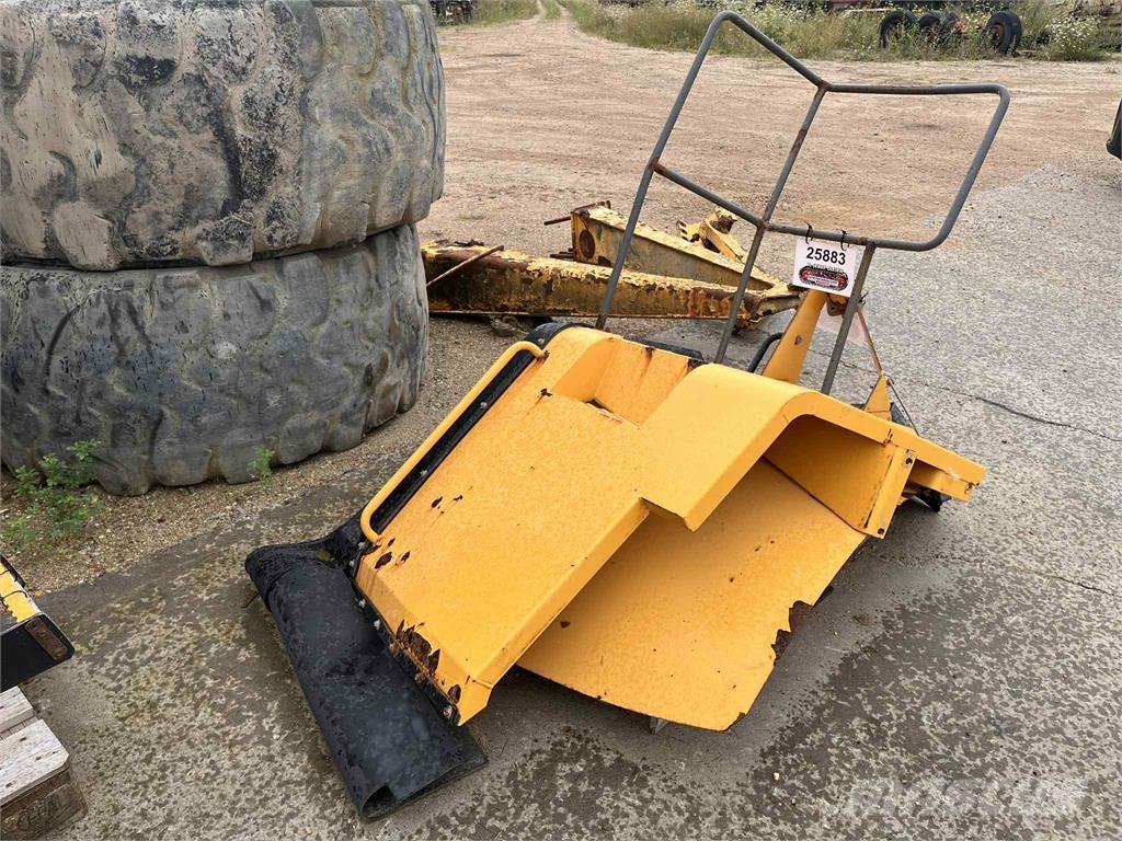 Volvo L220E højre bagskærm Egyéb alkatrészek