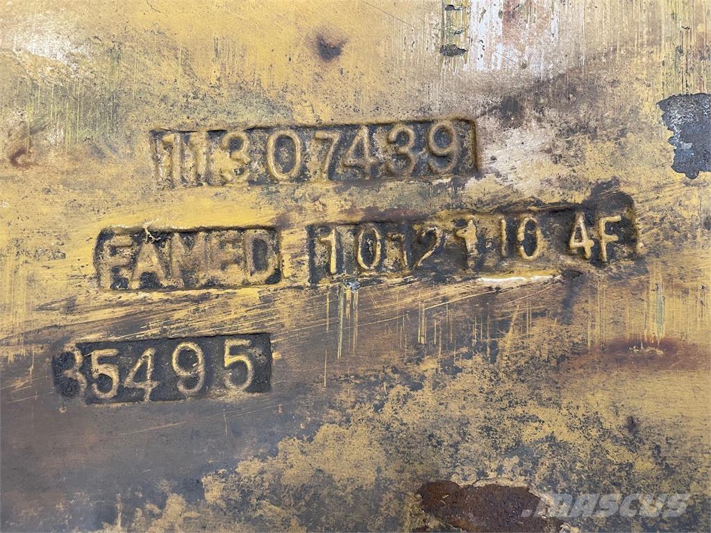 Volvo L35B ballastklods Egyéb alkatrészek