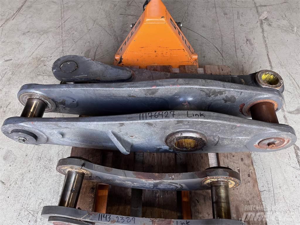 Volvo L60H Link Arm Egyéb alkatrészek