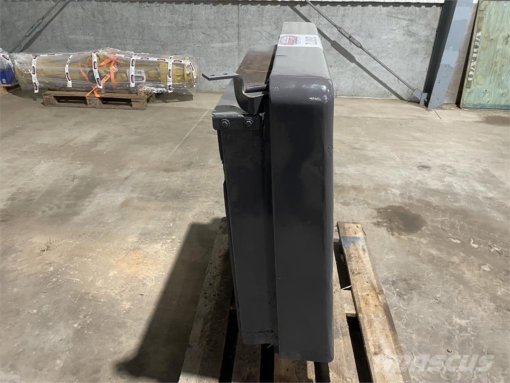 Volvo L70B kølerhjelm Egyéb alkatrészek