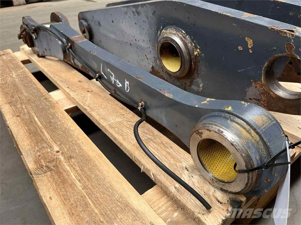 Volvo L70B Link Arm Egyéb alkatrészek