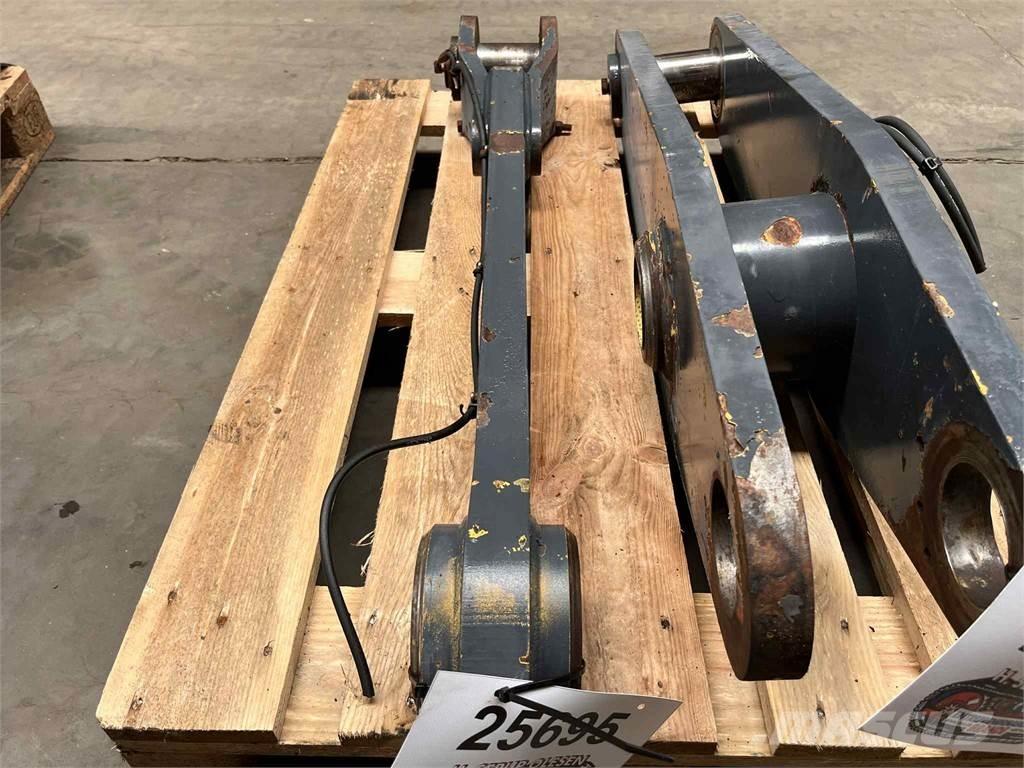 Volvo L70B Link Arm Egyéb alkatrészek