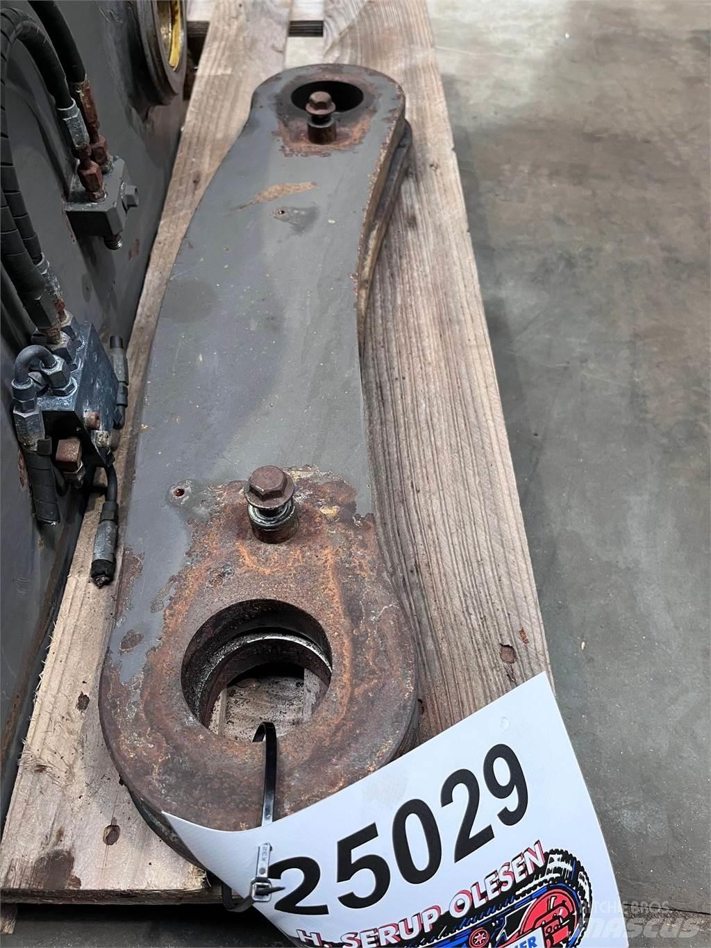 Volvo L90E Link Arm Egyéb alkatrészek