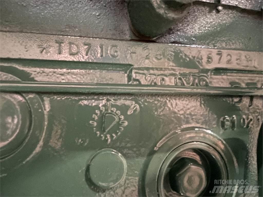 Volvo TD71G motor Motorok