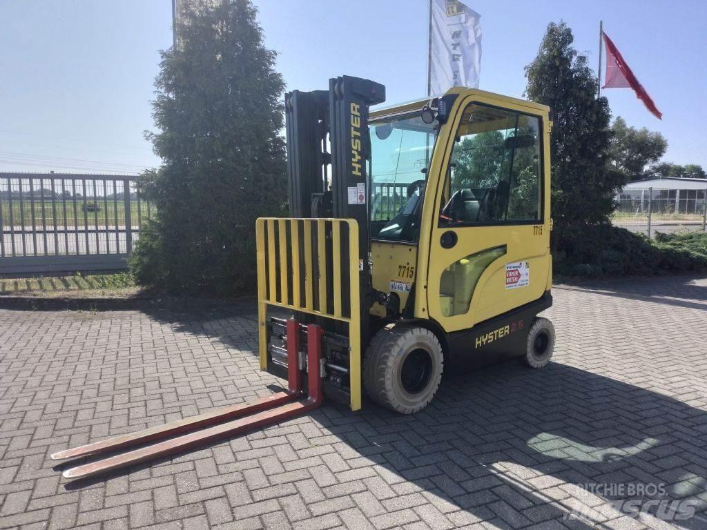 Hyster J2.5XN Elektromos targoncák