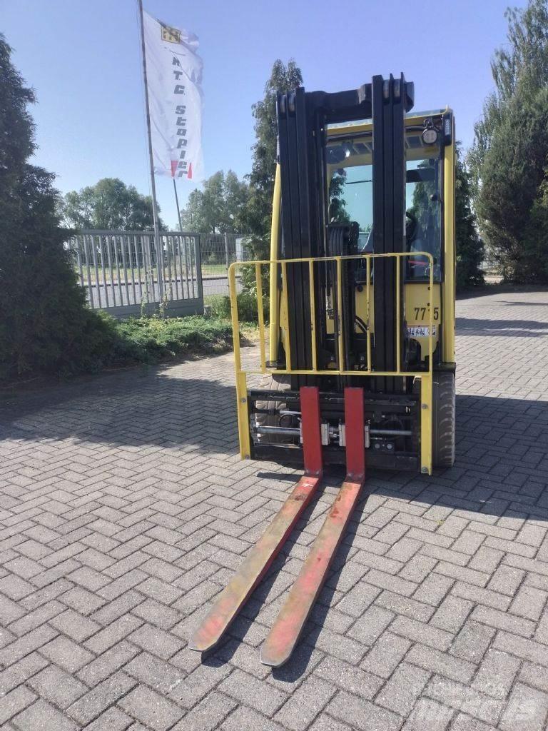 Hyster J2.5XN Elektromos targoncák
