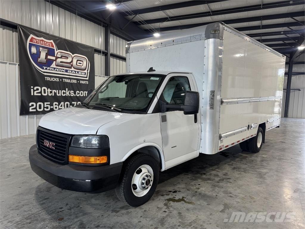 GMC G33903 Dobozos teherautók