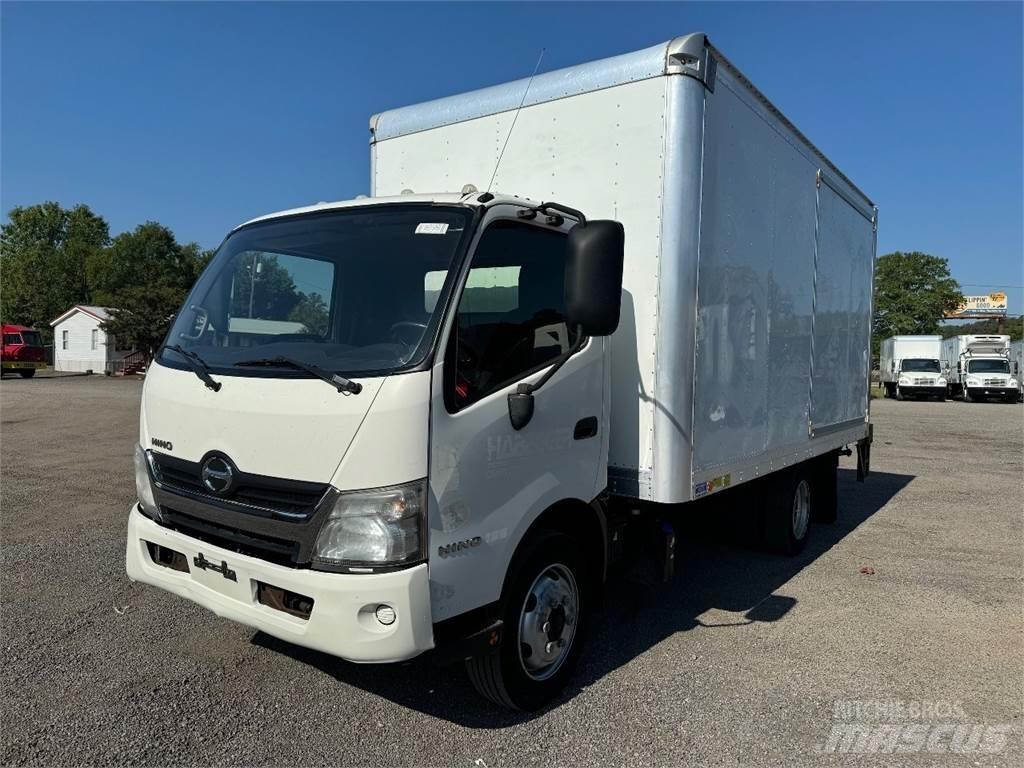 Hino 195 Dobozos teherautók