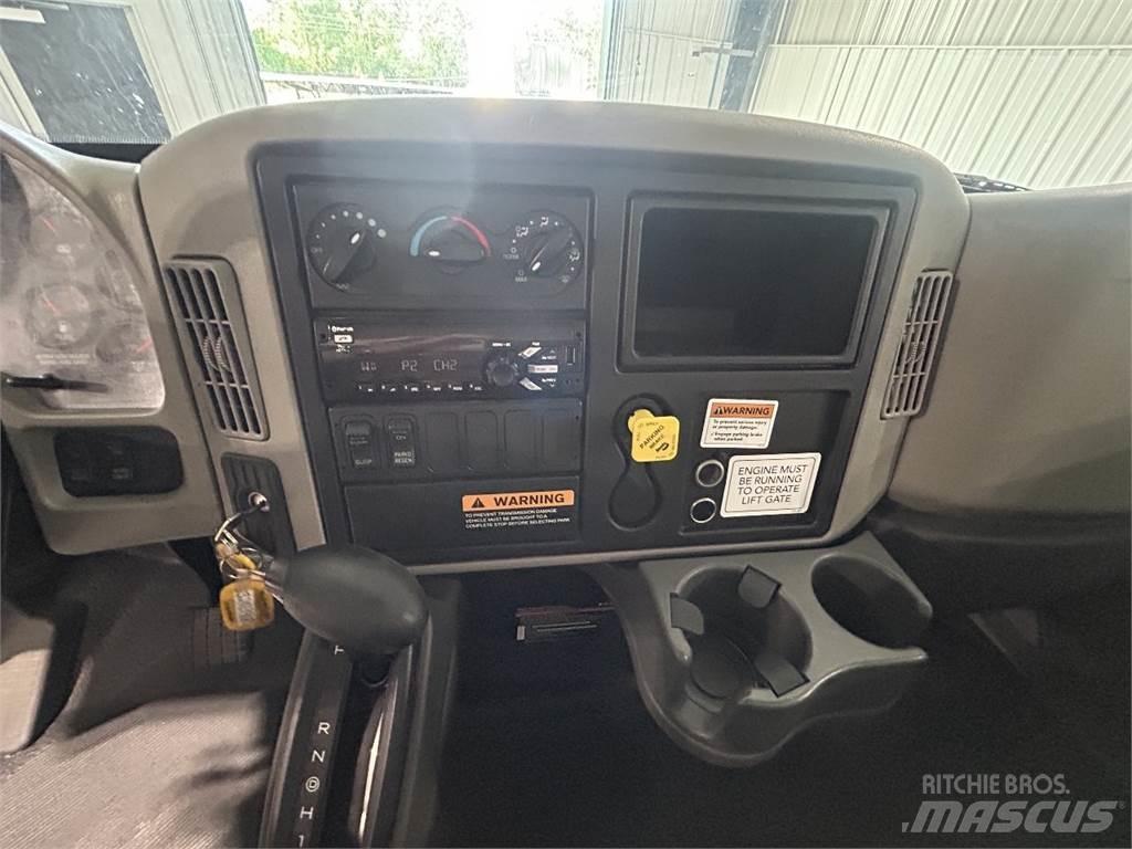 International 4300 Dobozos teherautók