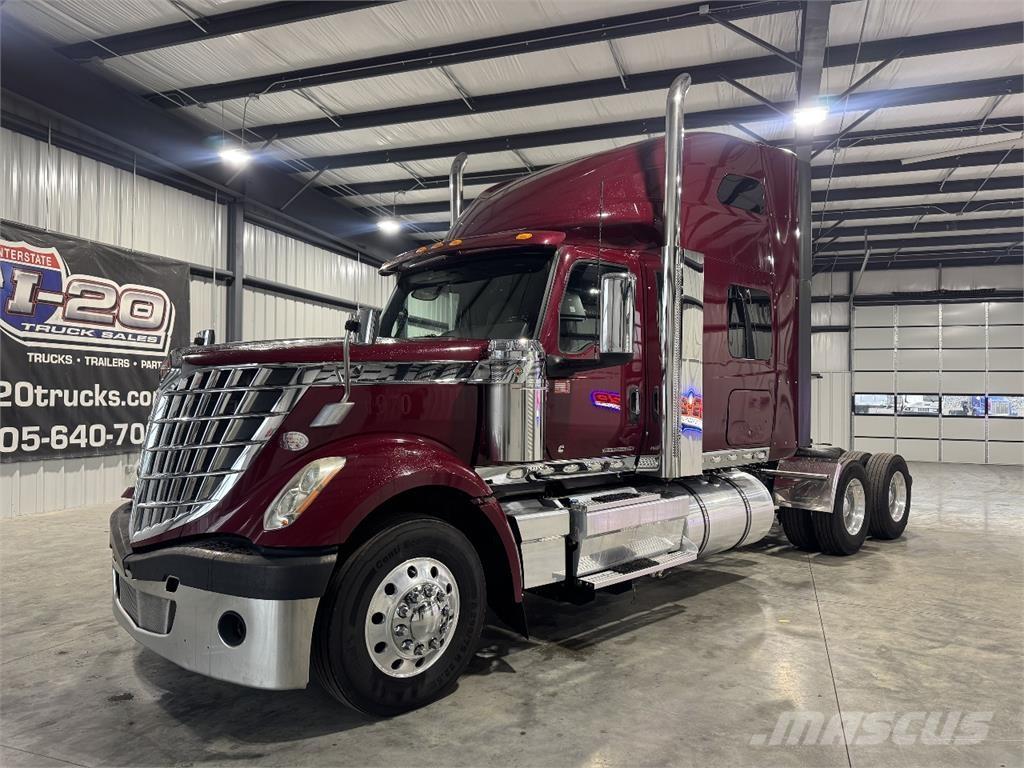 International LS532 Nyergesvontatók