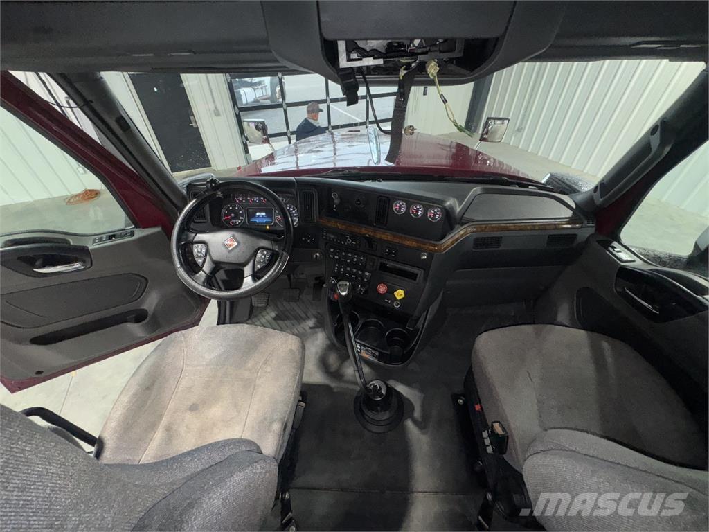 International LS532 Nyergesvontatók