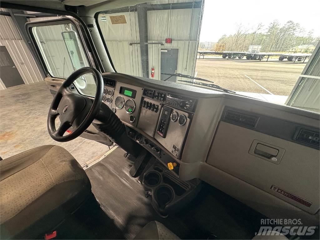Kenworth T270 Fülkés alváz