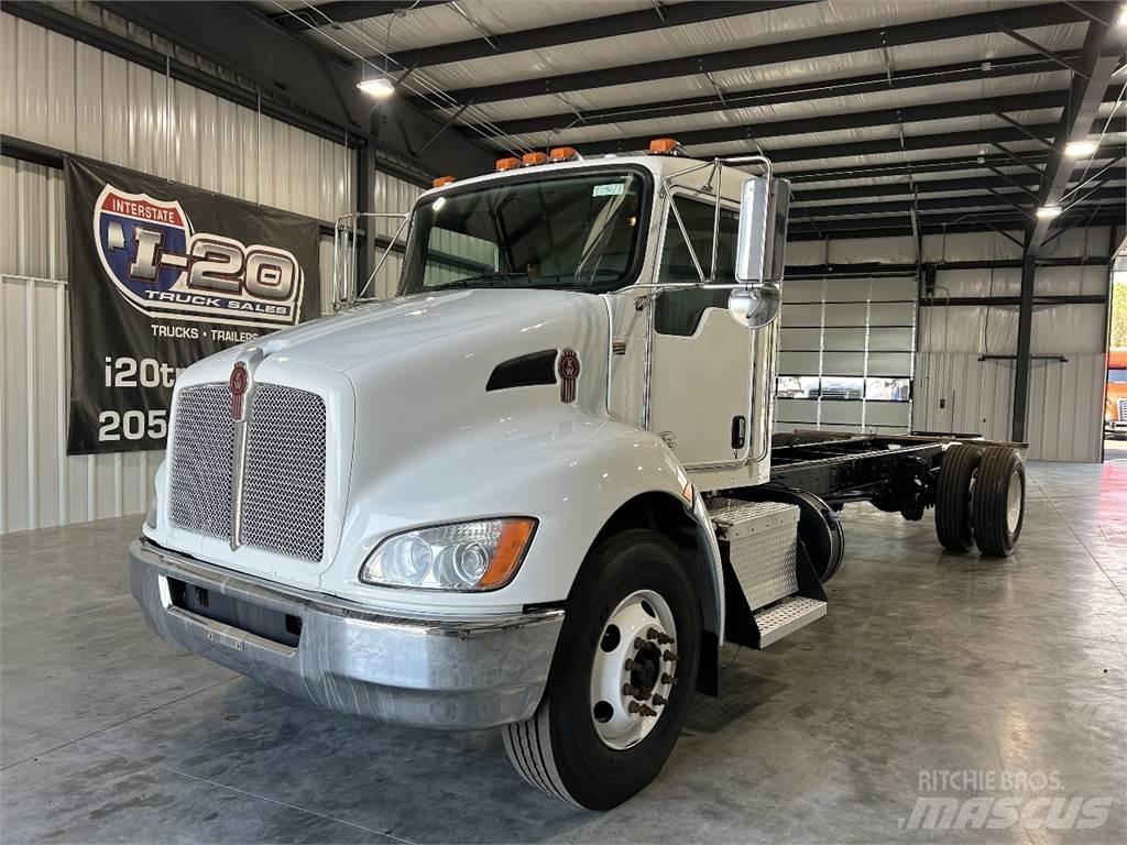 Kenworth T270 Fülkés alváz