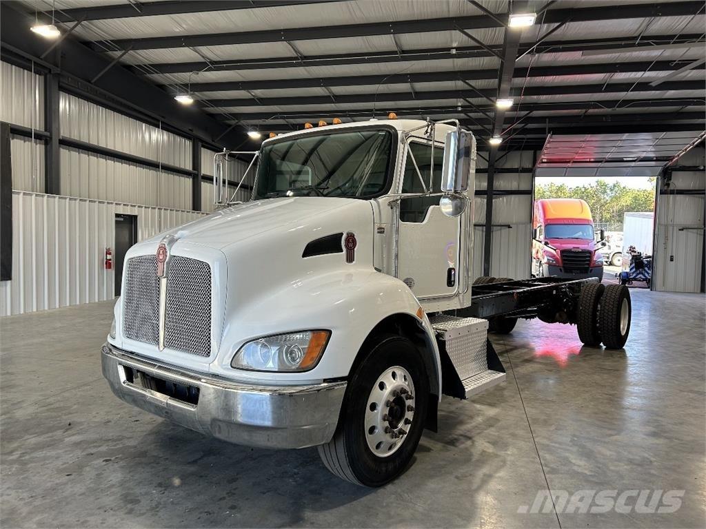 Kenworth T270 Fülkés alváz