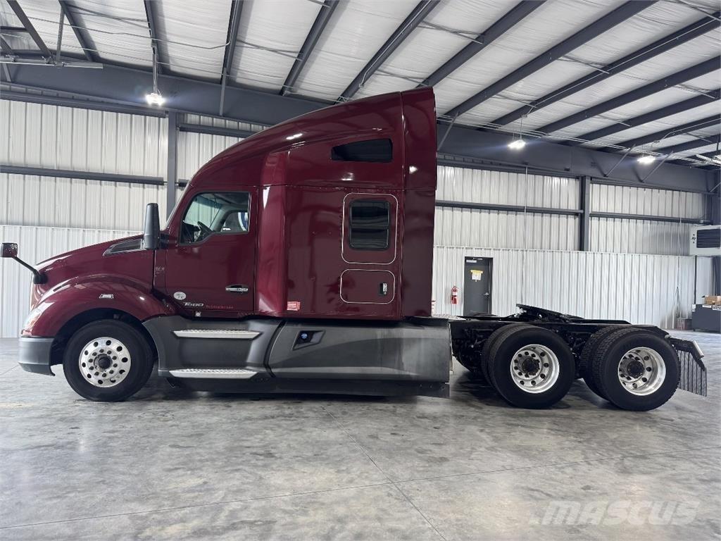 Kenworth T680 Nyergesvontatók