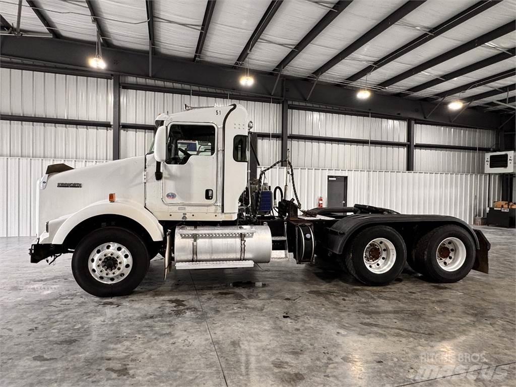 Kenworth T800 Nyergesvontatók