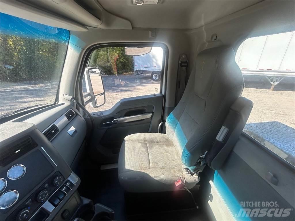 Kenworth T880 Nyergesvontatók